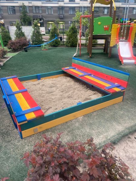Детская песочница 200х200 см  SportBaby-30 с лавочками-крышкой  Песочница 30 фото