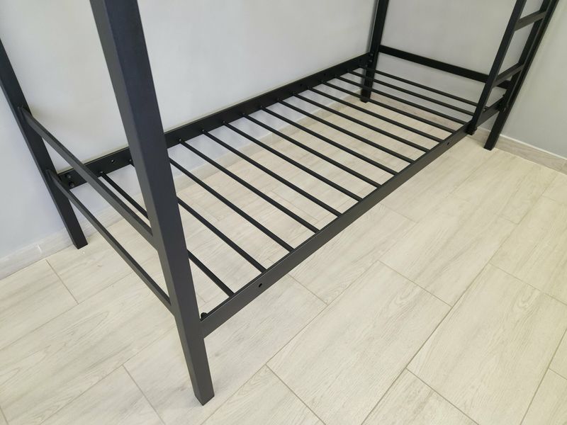 Двухъярусная кровать металлическая Лидс 80х190 см черного цвета Tenero_Lids2_80х190 фото