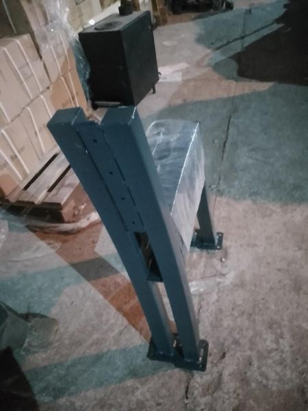 Лавка Шарлотта 180 см дерев'яна на металевих ніжках з підлокітниками IG-80124 фото